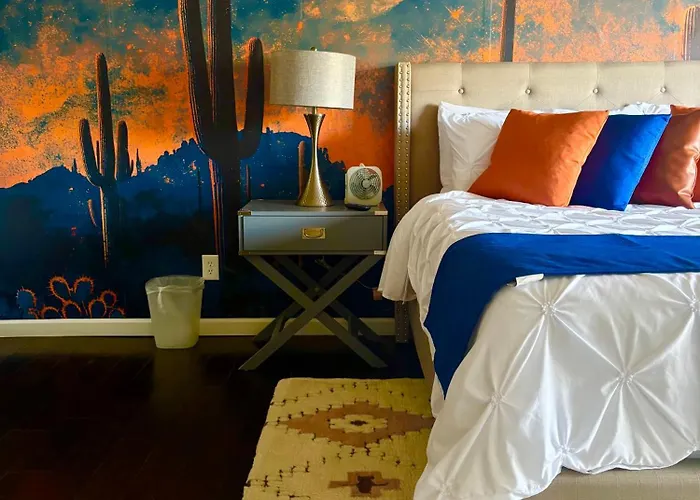 Hostel At The Cactus Blossom- Scottsdale *